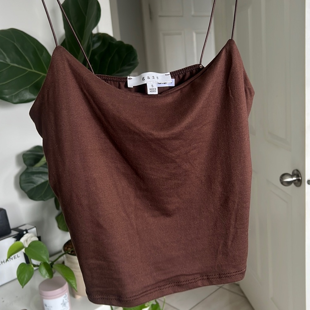 CHOCOLATE CROP TOP